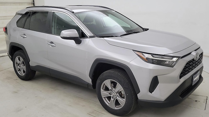 2022 Toyota RAV4 XLE Hero Image