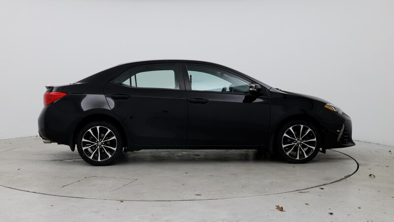 2017 Toyota Corolla SE 7