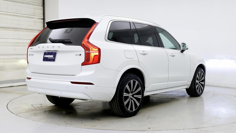 2023 Volvo XC90 B5 Core 8