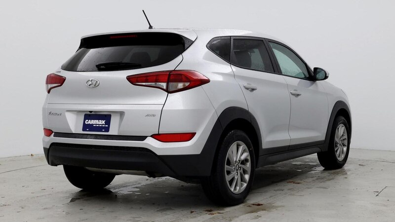 2018 Hyundai Tucson SE 8