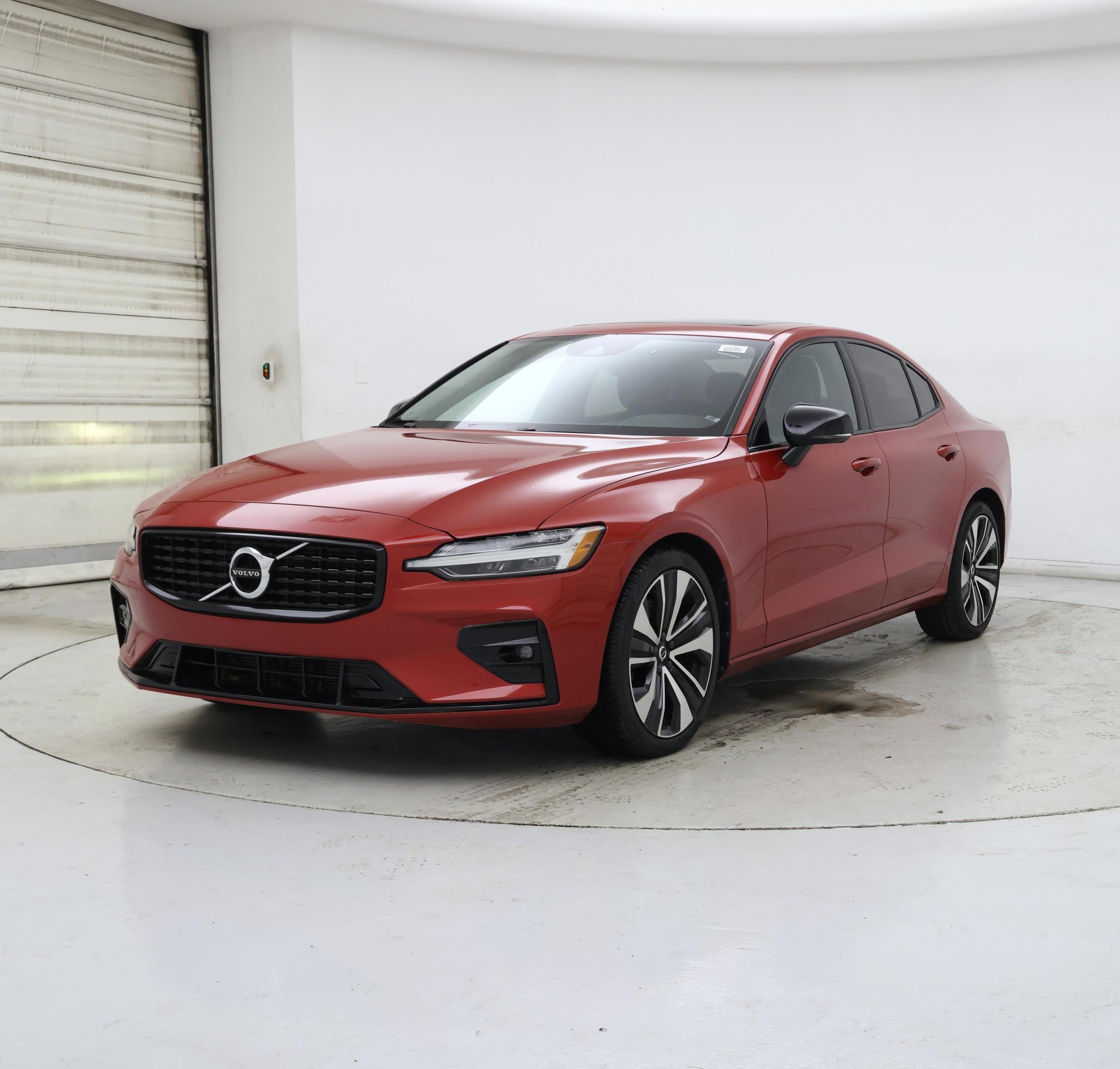 Thumbnail: 2022 Volvo S60 - 4
