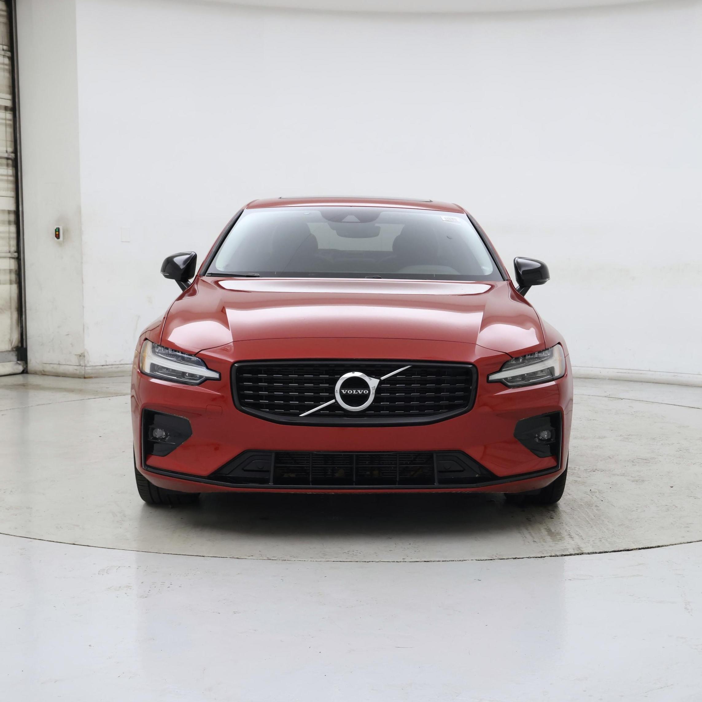Thumbnail: 2022 Volvo S60 - 5