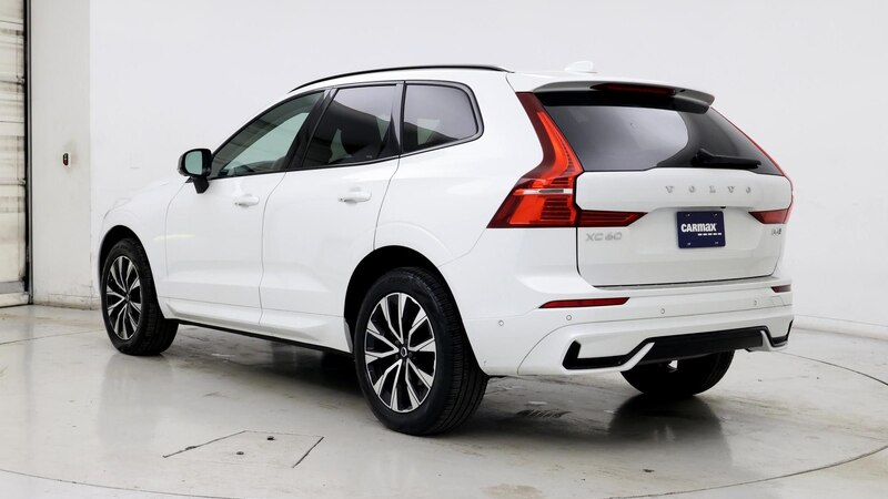 2023 Volvo XC60 B5 Plus 2