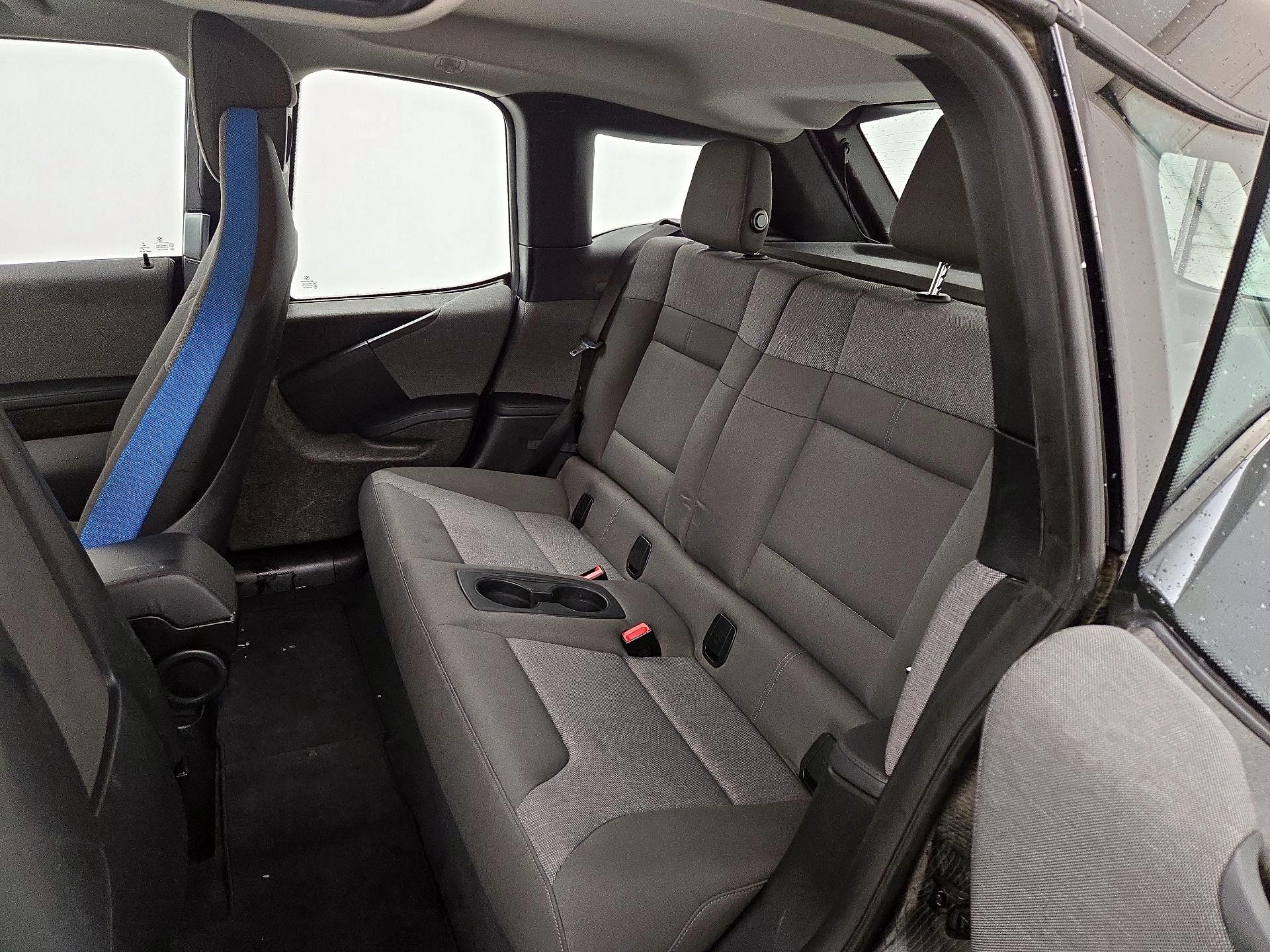 Thumbnail: 2016 BMW i3 - 19