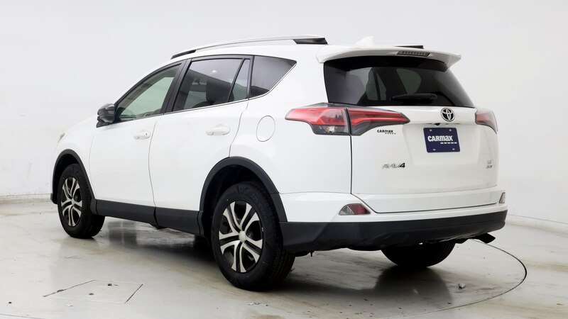 2016 Toyota RAV4 LE 2