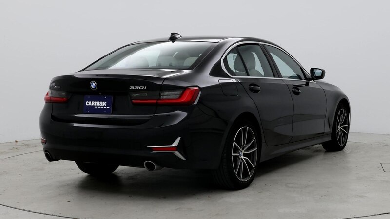 2019 BMW 3 Series 330xi 8