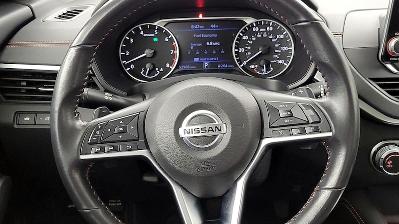 2022 Nissan Altima SR 10