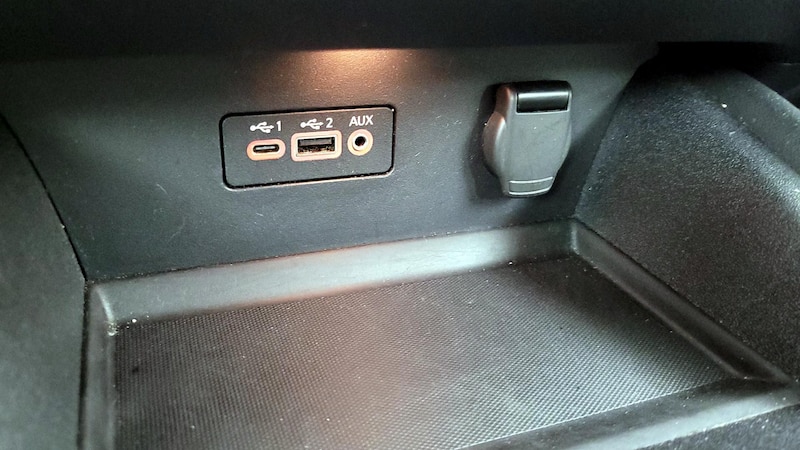 2022 Nissan Altima SR 18