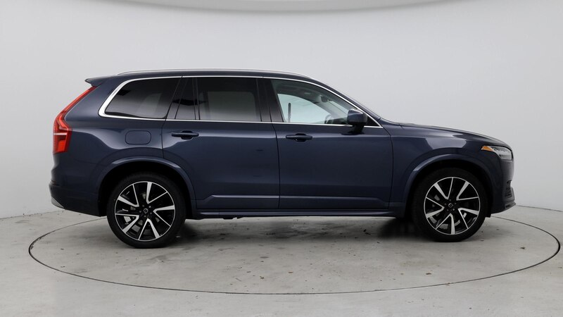 2022 Volvo XC90 T6 Momentum 7