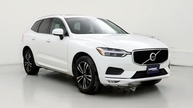 2019 Volvo XC60 T6 Momentum Hero Image