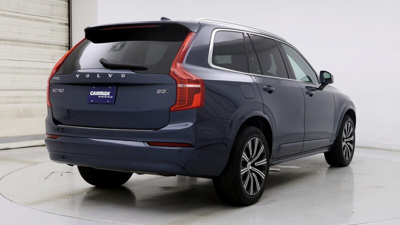 2023 Volvo XC90 B5 Core 8