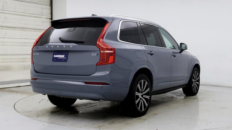 2023 Volvo XC90 B5 Core 8