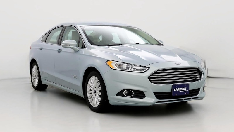 2014 Ford Fusion SE Hero Image