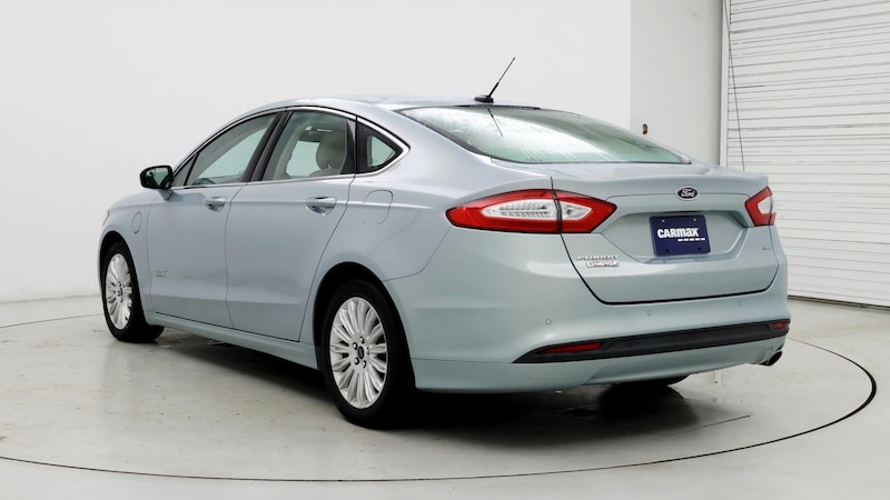 2014 Ford Fusion SE 2