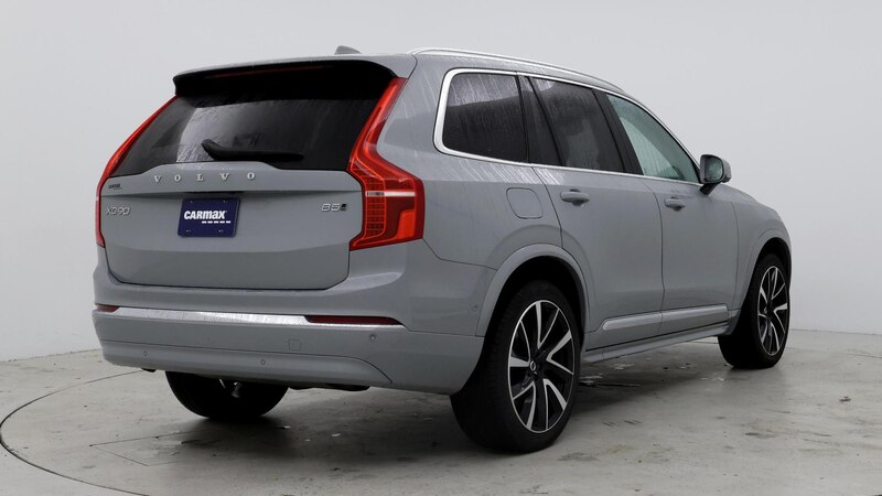 2024 Volvo XC90 B5 Plus 8