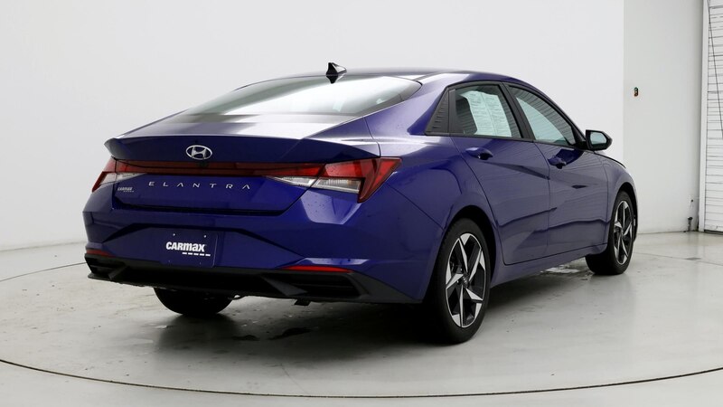 2023 Hyundai Elantra SEL 8