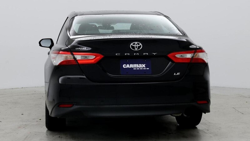 2018 Toyota Camry SE 6