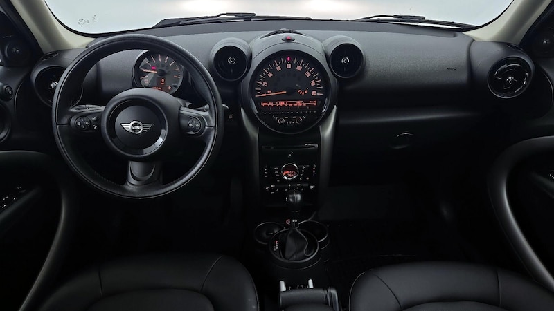 2016 MINI Cooper Countryman  9