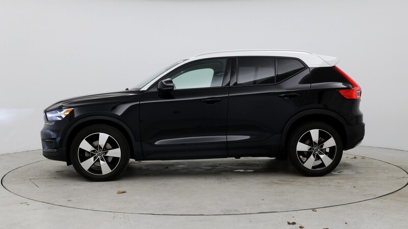 2021 Volvo XC40 T5 Momentum 3