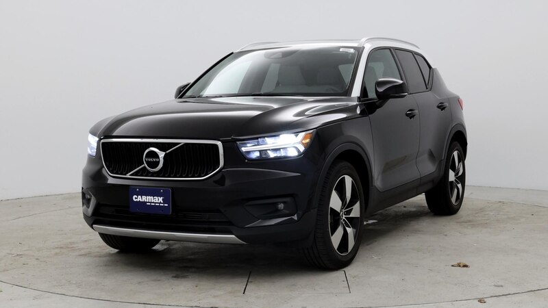 2021 Volvo XC40 T5 Momentum 4