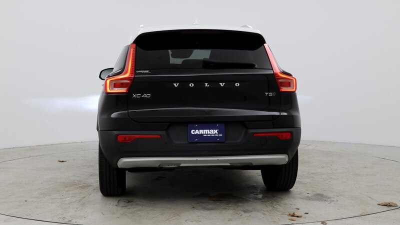 2021 Volvo XC40 T5 Momentum 6