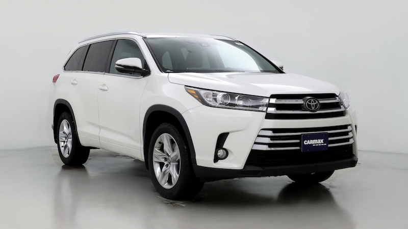 2017 Toyota Highlander Limited Platinum Hero Image