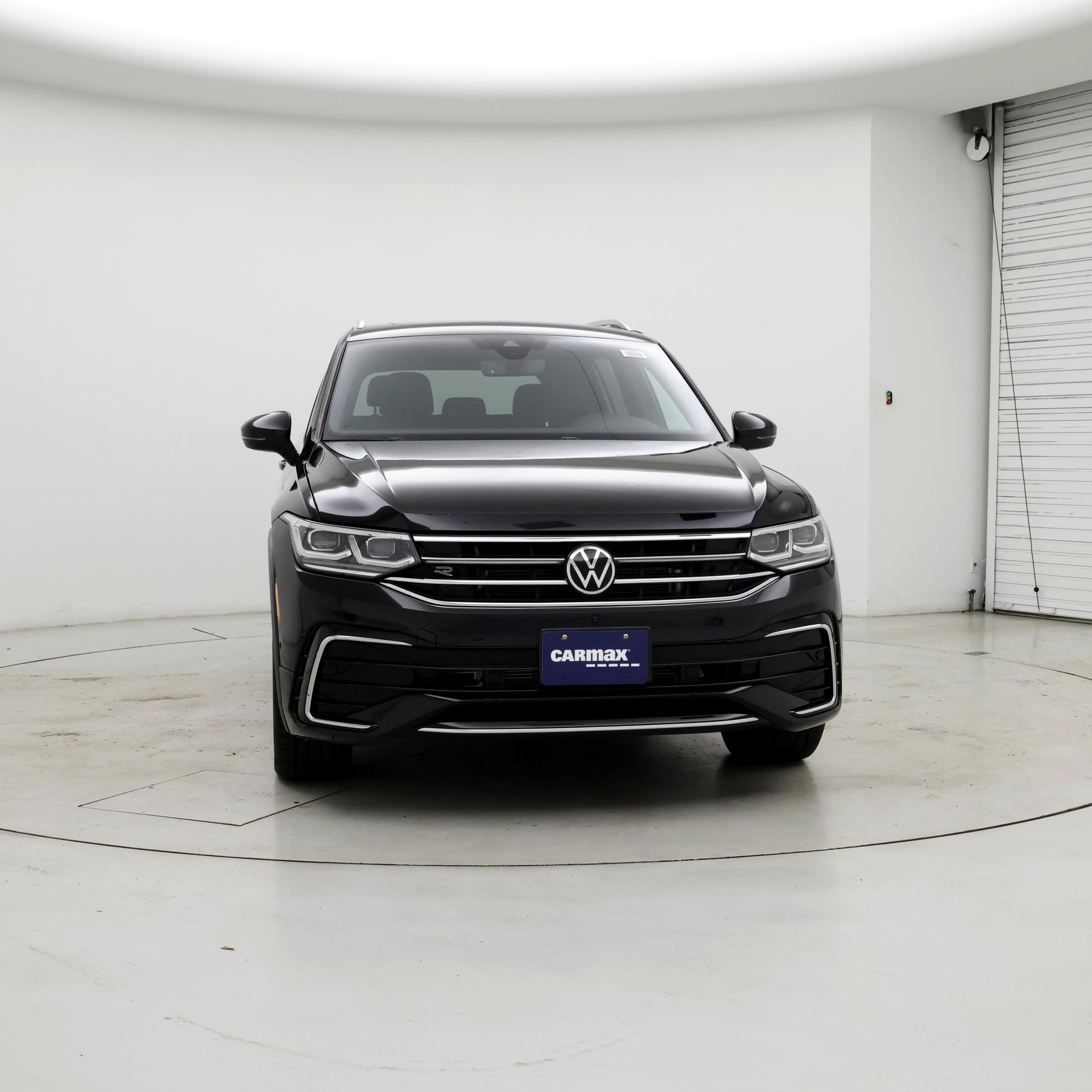 Thumbnail: 2022 Volkswagen Tiguan - 5