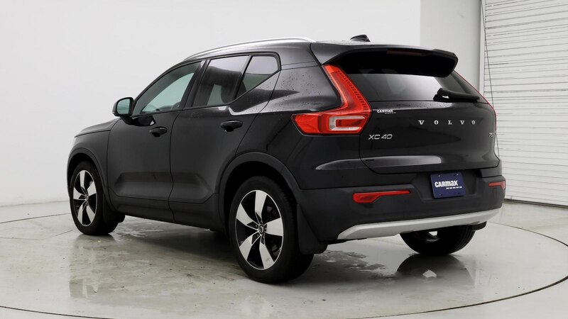 2019 Volvo XC40 T5 Momentum 2