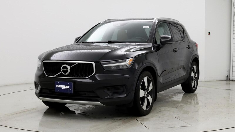 2019 Volvo XC40 T5 Momentum 4