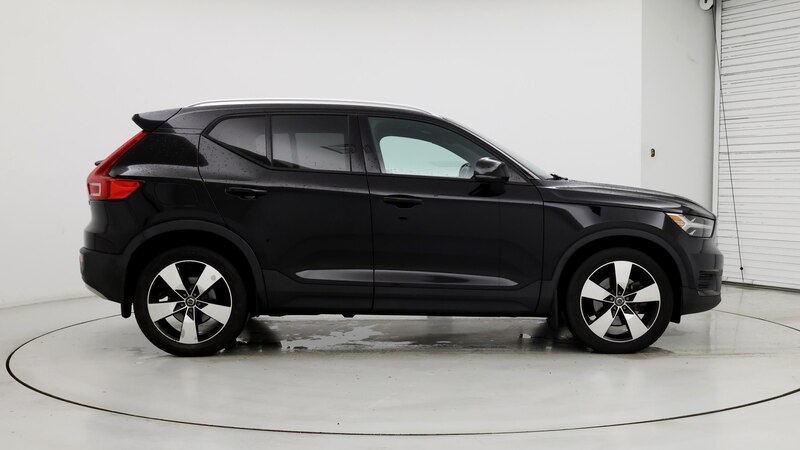 2019 Volvo XC40 T5 Momentum 7