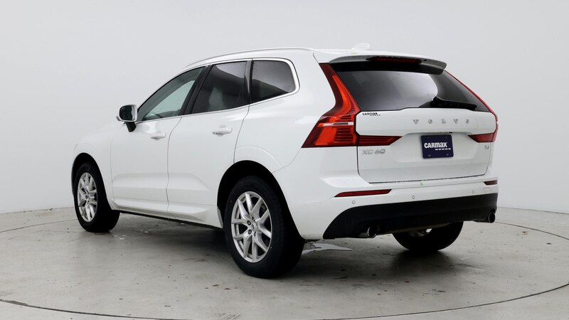 2021 Volvo XC60 T5 Momentum 2