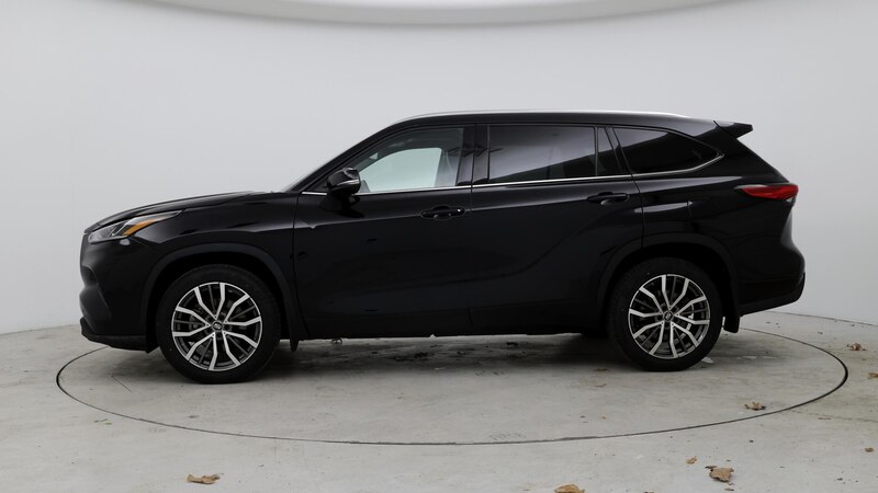 2022 Toyota Highlander Limited 3