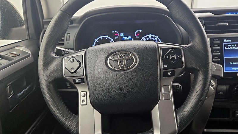 2021 Toyota 4Runner SR5 10