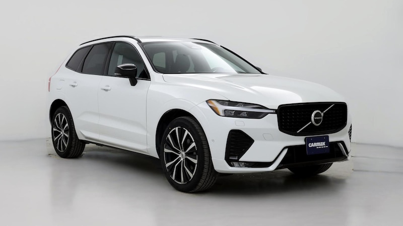 2023 Volvo XC60 B5 Plus Hero Image