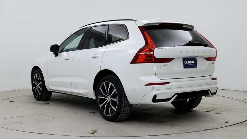 2023 Volvo XC60 B5 Plus 2