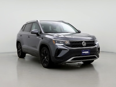 2022 Volkswagen Taos SE -
                Hartford, CT