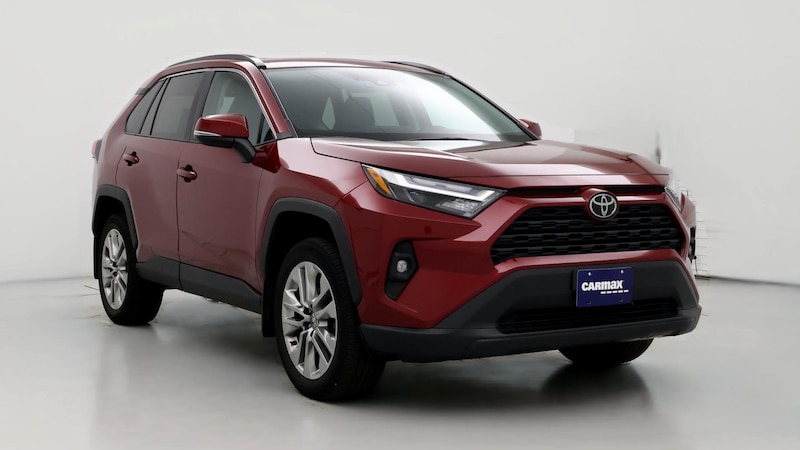 2022 Toyota RAV4 XLE Hero Image