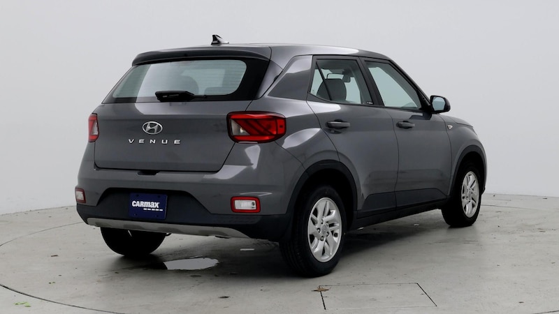 2022 Hyundai Venue SE 8