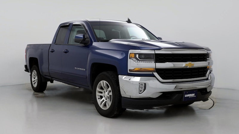 2017 Chevrolet Silverado 1500 LT Hero Image