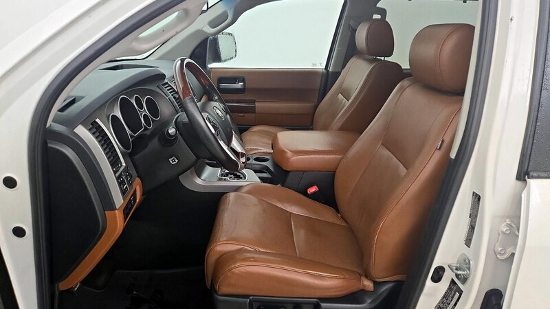 2015 Toyota Sequoia Platinum 11