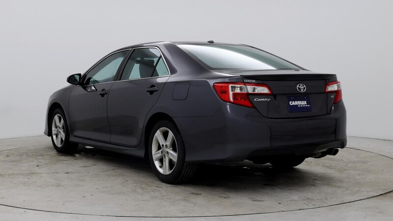 2013 Toyota Camry SE 2