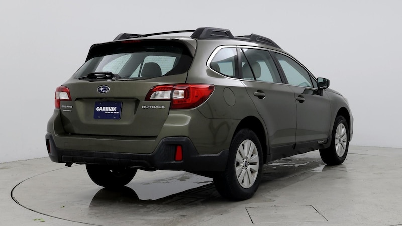 2018 Subaru Outback 2.5i 8