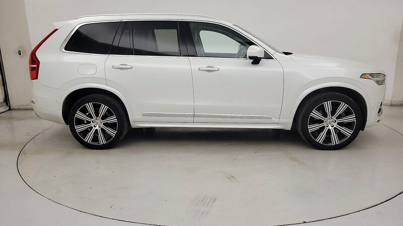 2022 Volvo XC90 T8 Inscription 4