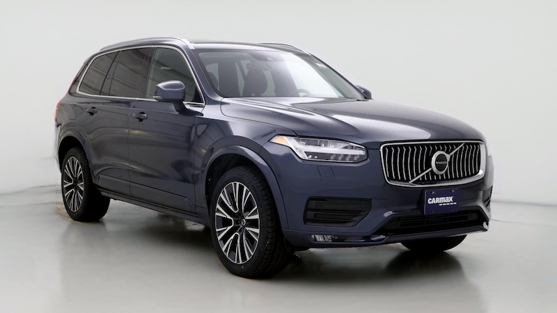 2022 Volvo XC90 T5 Momentum Hero Image