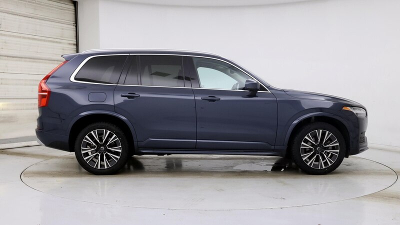 2022 Volvo XC90 T5 Momentum 7