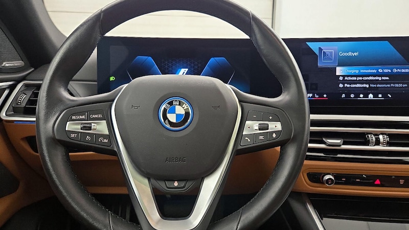 2024 BMW i4 eDrive35 10