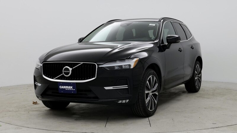 2022 Volvo XC60 B5 Momentum 4