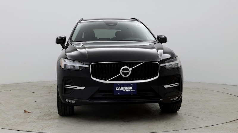 2022 Volvo XC60 B5 Momentum 5