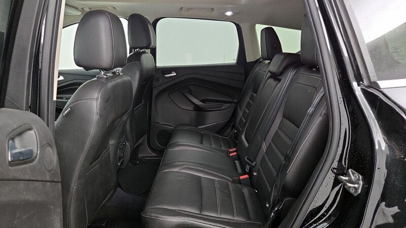 2017 Ford Escape Titanium 21