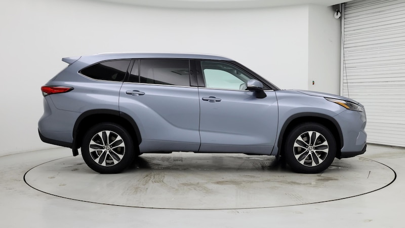 2022 Toyota Highlander XLE 7